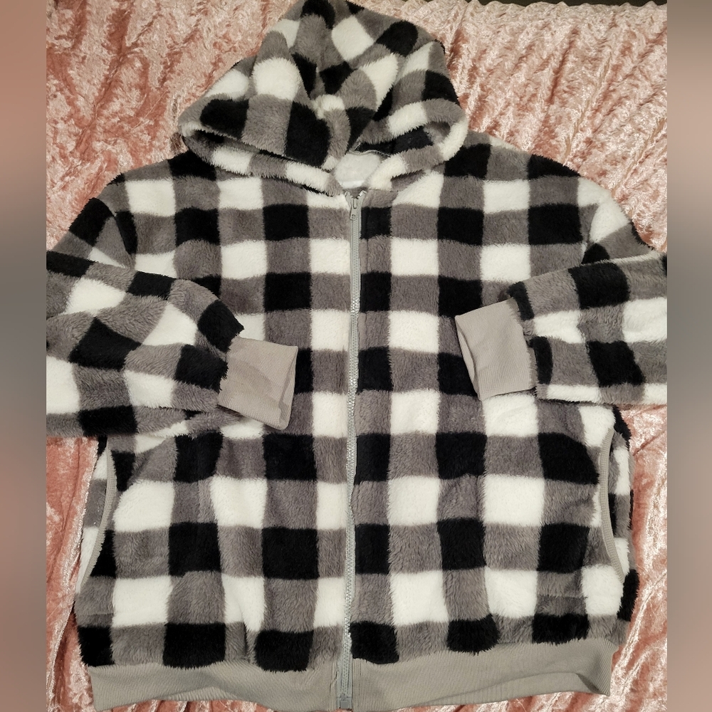 Womens Checkered Hooded Jacket